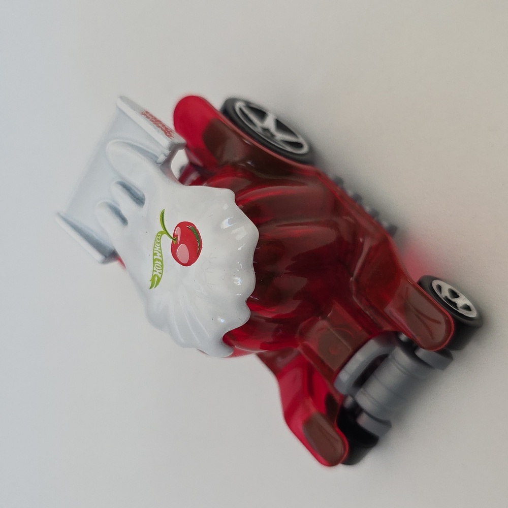 🏁 Hot Wheels Desert Drifter Sweet Rides